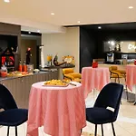 Mercure Centre Saxe Lafayette Hotel