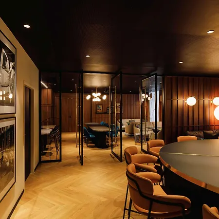Mercure Centre Saxe Lafayette 4*