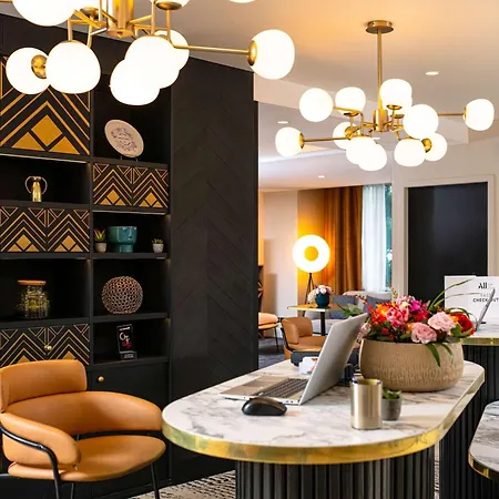 Hotel Mercure Centre Saxe Lafayette