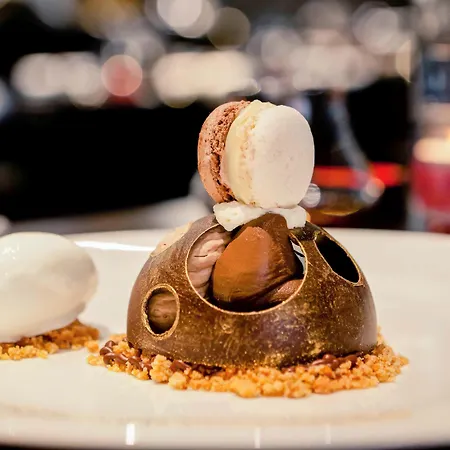 فندق ميركيور سنتر ساكس لافاييت 4*