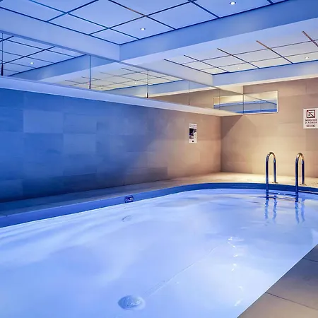 Ξενοδοχείο Mercure Centre Saxe Lafayette 4*
