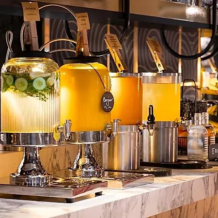 Mercure Centre Saxe Lafayette 4*