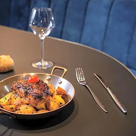 Mercure Centre Saxe Lafayette 4* Λυών