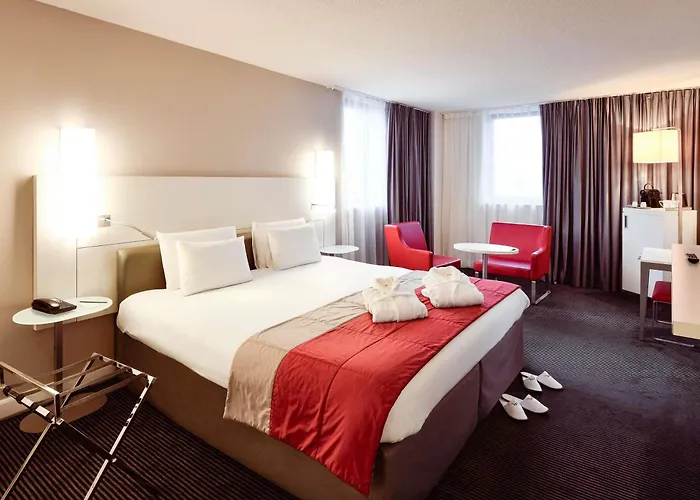 Mercure Centre Saxe Lafayette 4*