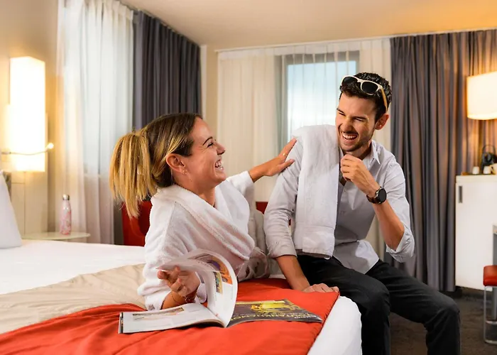 Mercure Centre Saxe Lafayette 4*