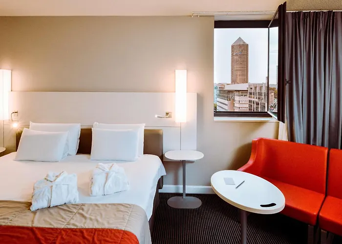 Hotel Mercure Centre Saxe Lafayette