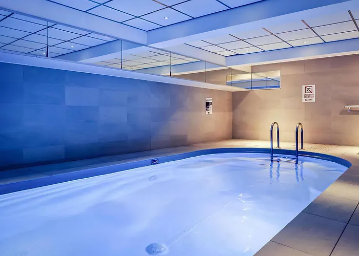 Hotel Mercure Centre Saxe Lafayette 4*